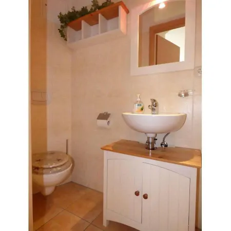 Zentrale Strandnahe Mit 3 Zimmern Spatzennest * Ostseebad Kühlungsborn