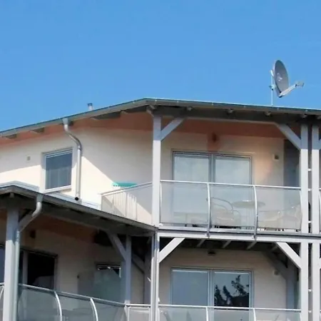 Zentrale Strandnahe Mit 3 Zimmern Spatzennest * Kuehlungsborn